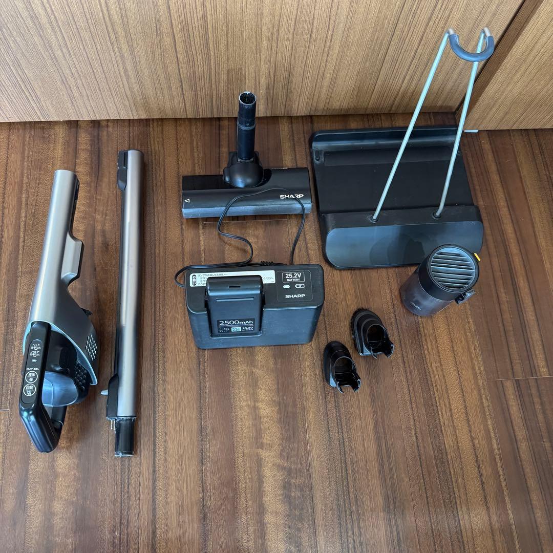 【ふりみご】SHARP スティッククリーナーEC-HR8-B