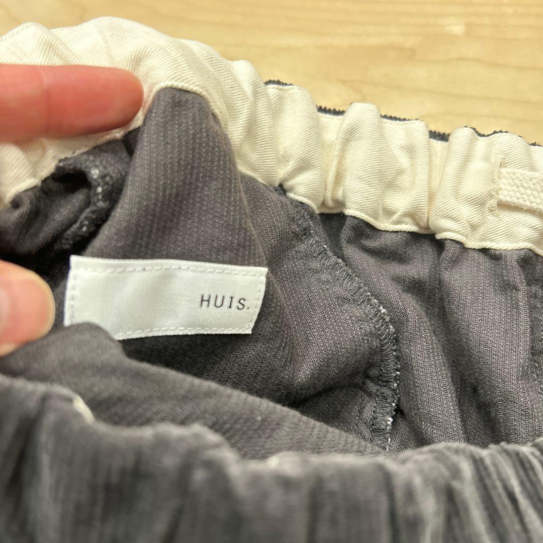 huis 遠州織物　シャトルコーデュロイバルーンパンツ　チャコールグレー