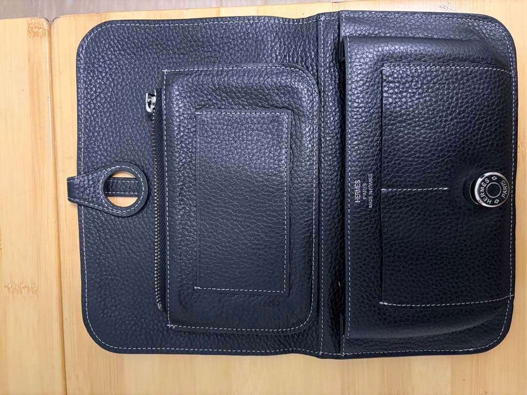 HERMES ブラック レザー 長財布　ドゴン　ブラック　エルメス