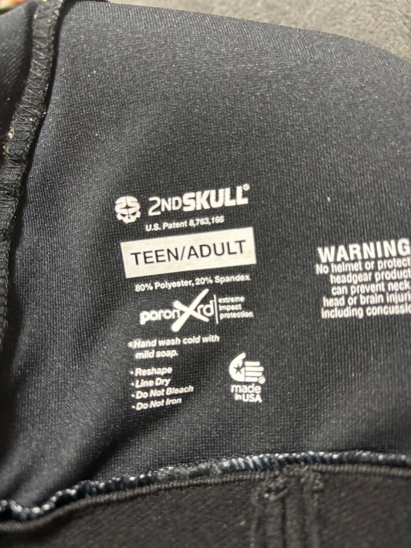 未使用セカンドスカルキャップカモ柄インナーキャップ サイズ TEEN/ADULT