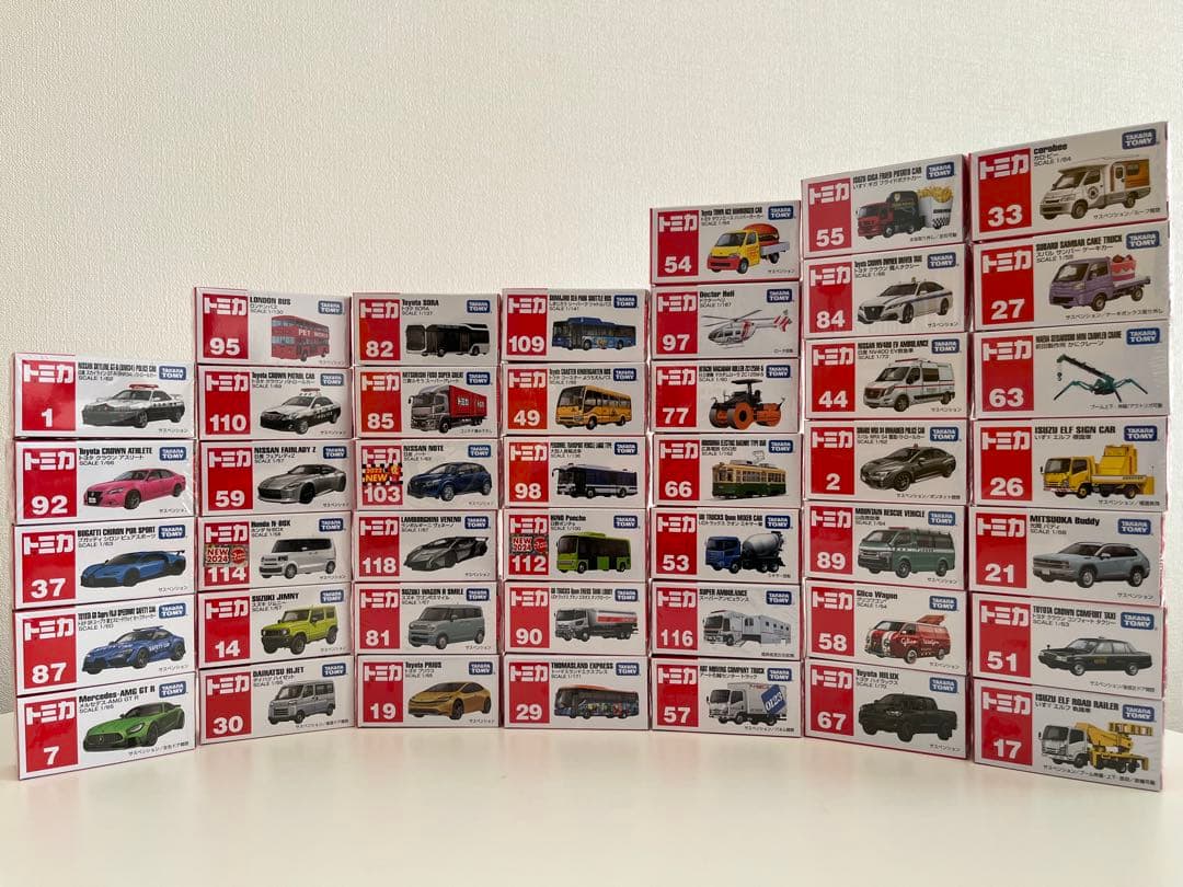 【新品 未開封】トミカ まとめ売り 44台セット