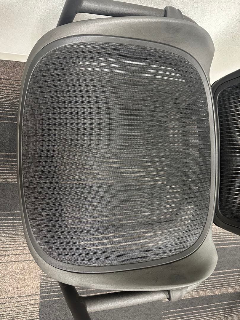 5月20日迄期間限定販売中　アーロンチェア アーロンサイドチェア ハーマンミラー