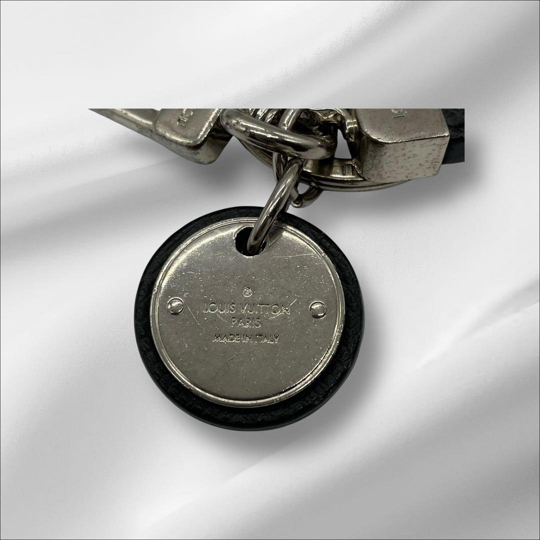 ジャイアン様　ルイヴィトン　キーホルダー タイガ メンズ ホルダー付きw3