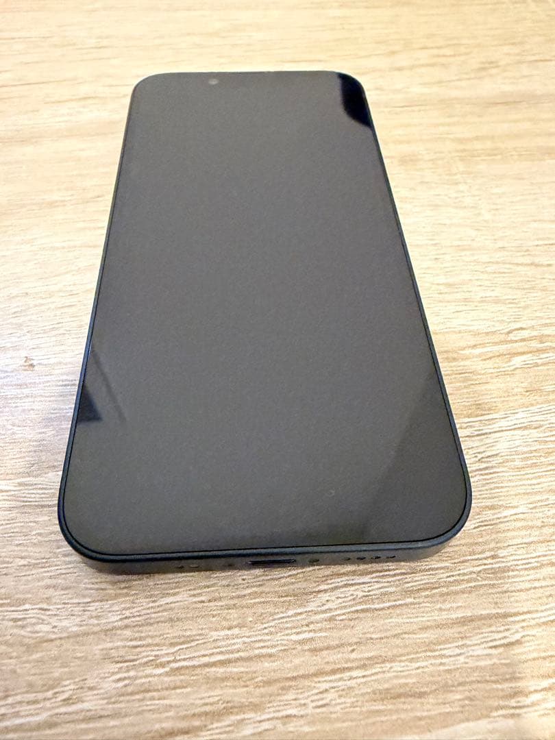 yoshi***　iPhone13 mini 256GB SIMフリー