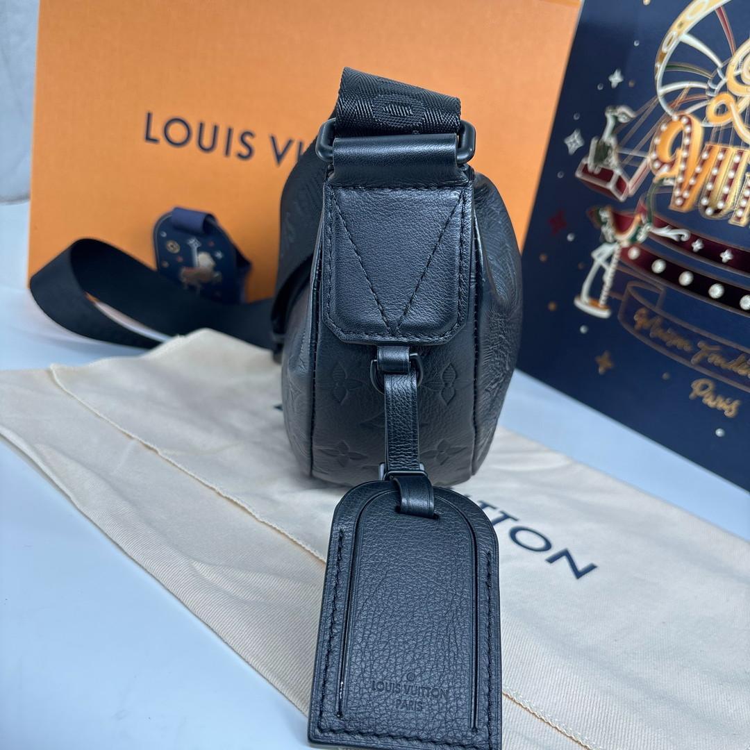 未使用 ルイヴィトン ハンモックバッグPM モノグラムシャドウ ショルダーバッグ