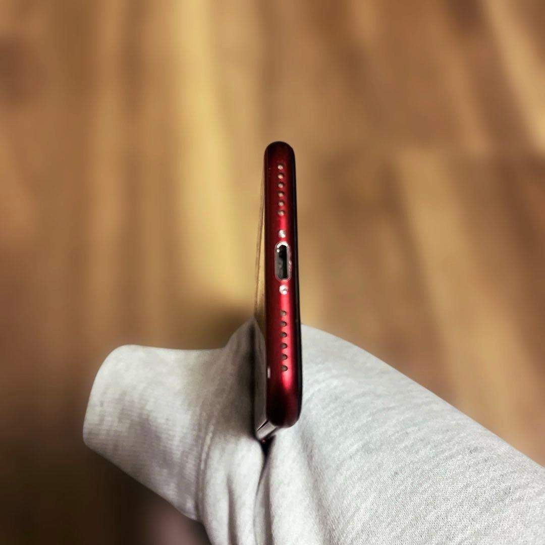 【美品】iPhoneSE 第3世代 64GB レッド SIMフリー