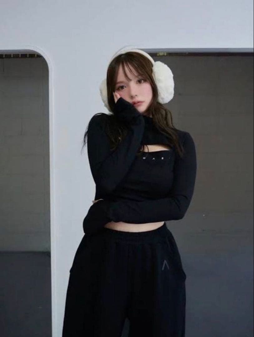 【 andmary 】Luna logo トップス