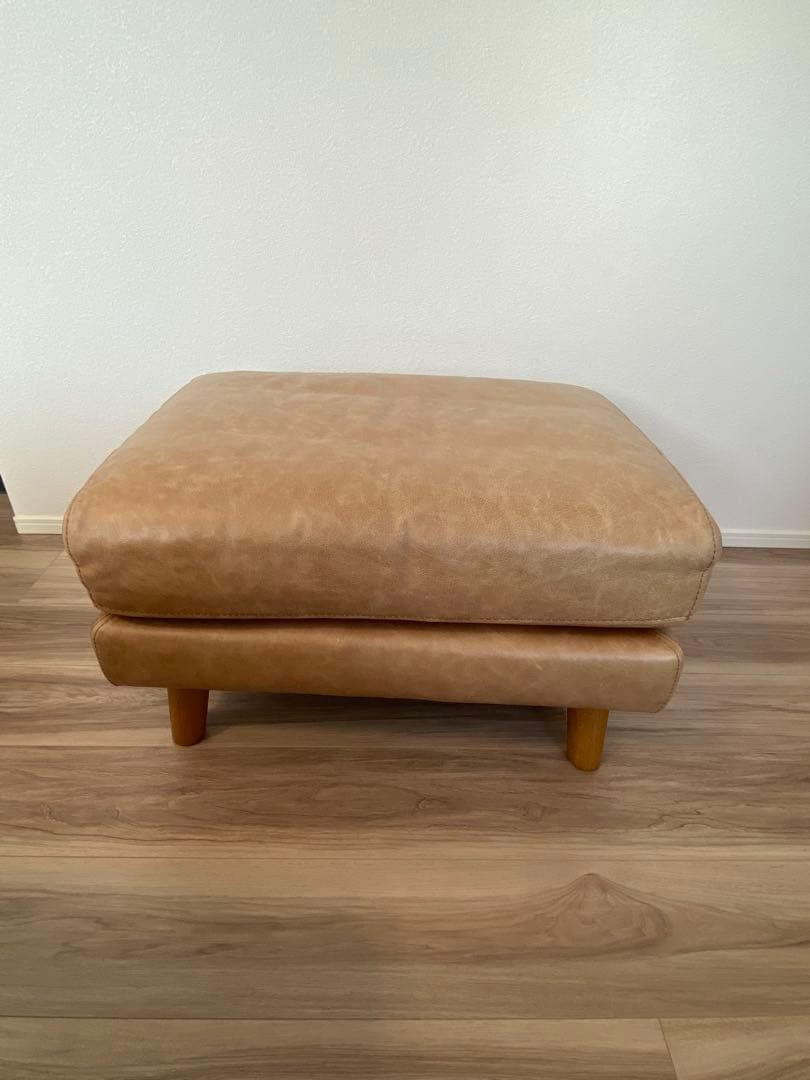 レザーオットマン　unico SEINN