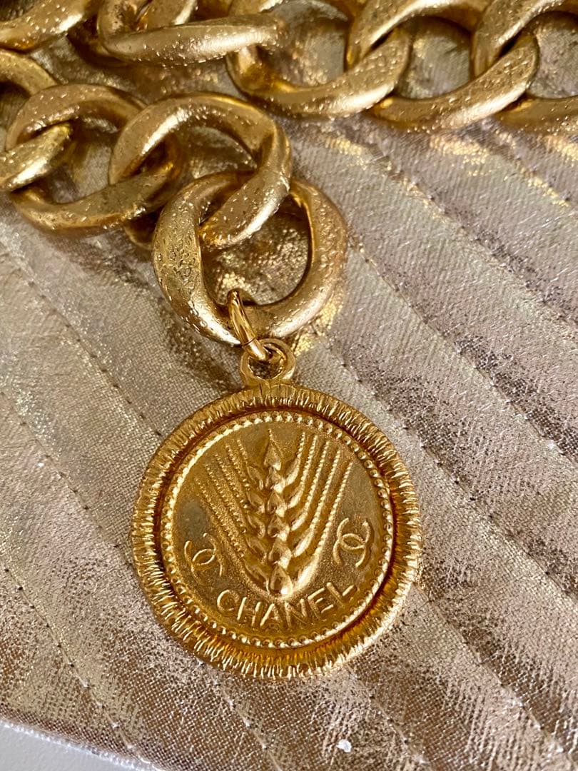 お値下げレア　美品　シャネル　ヴィンテージマゴールドチェーンベルト