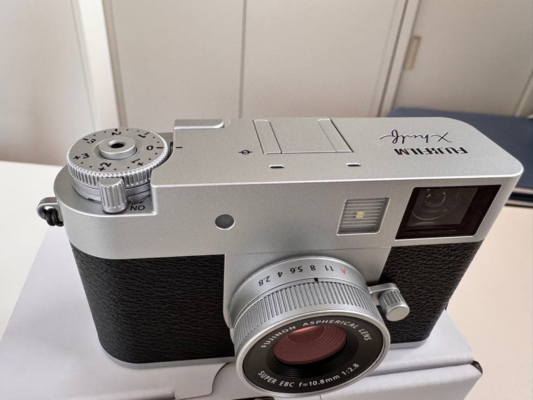 最終値下げ！早い者勝ち！FUJIFILM X half コンパクトデジタルカメラ