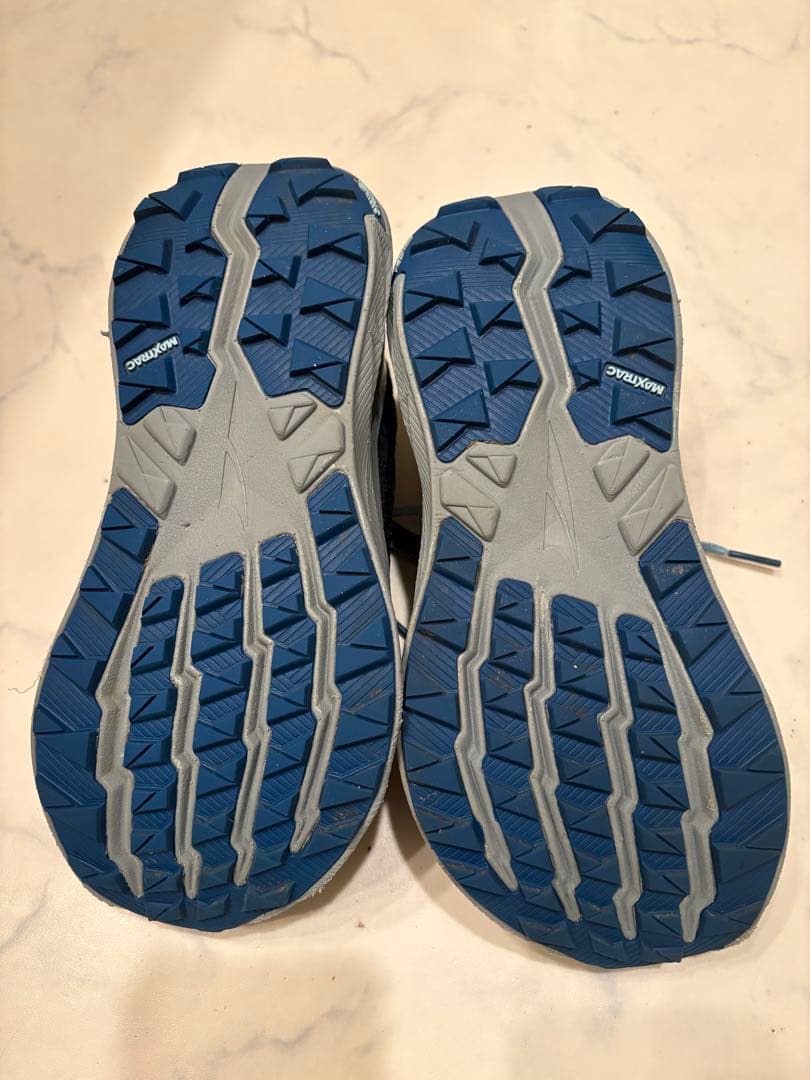 アルトラ エクスペリエンスワイルド　レディース24cm トレラン