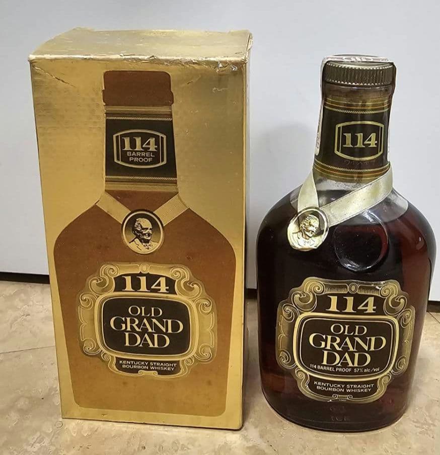 古酒　OLD GRAND DAD 114 ウイスキー 箱入り　未開栓