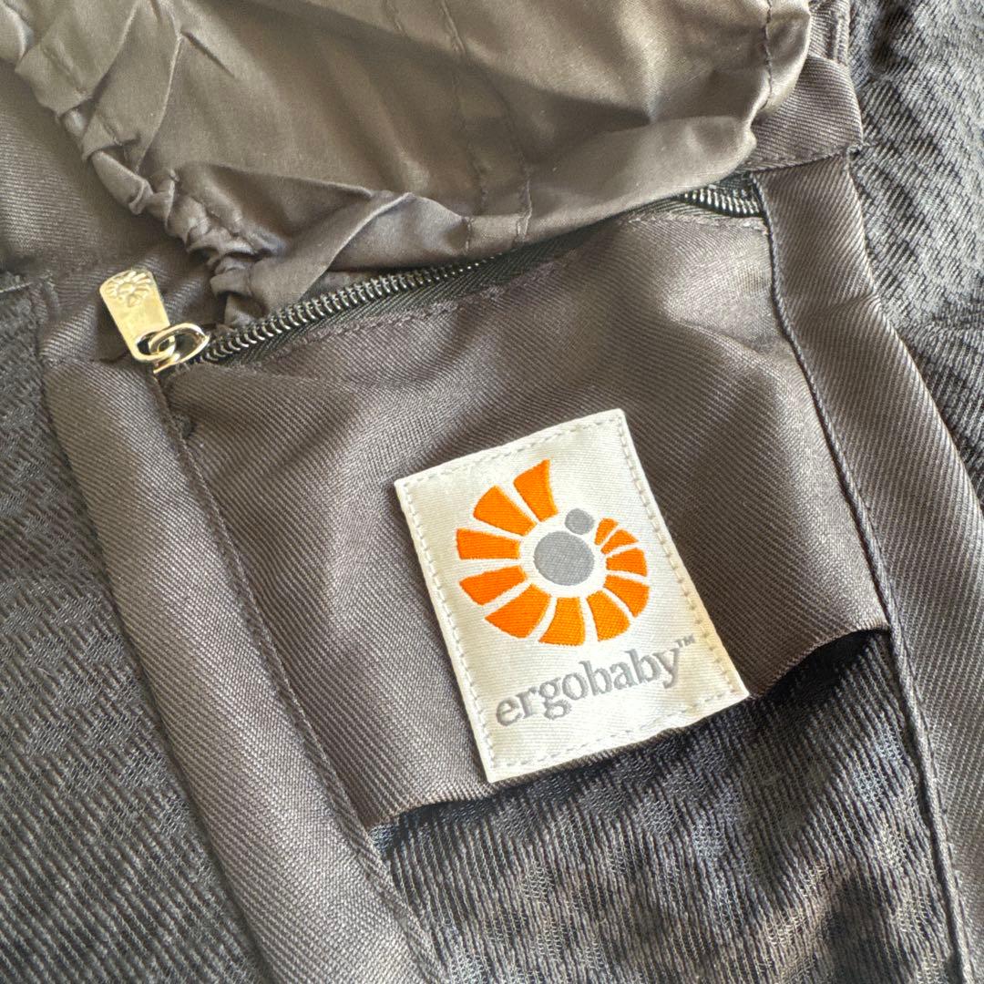 新品未使用 エルゴベビーオムニ360 クールエア　ブラック　抱っこ紐
