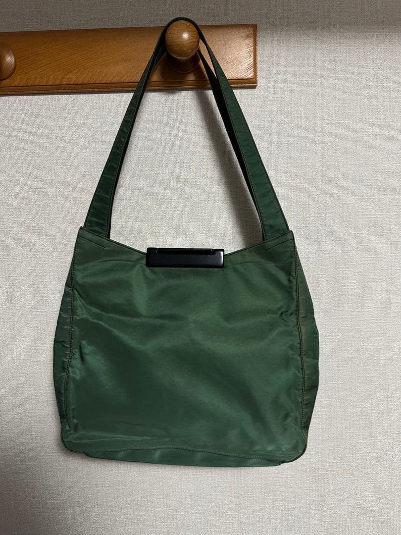 き*ん様 証明書付　PRADA 1990s llic shoulder