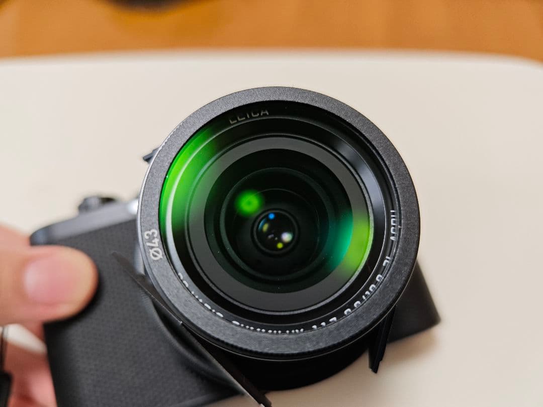 LEICA D-LUX 8 コンパクトデジタルカメラ