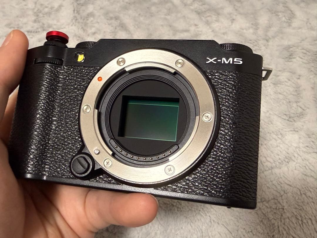 ♢美品・付属品完備♢ FUJIFILM XM5 ブラック＋FUJINONレンズ