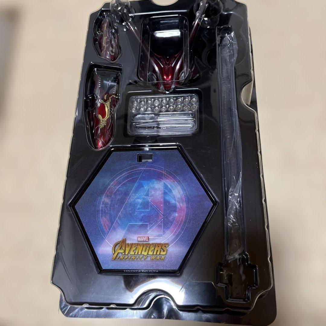ホットトイズ　1/6アイアンマン マーク50