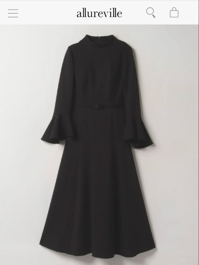 アルアバイル　ルルウィルビー 梨地ダブルフレアーワンピース