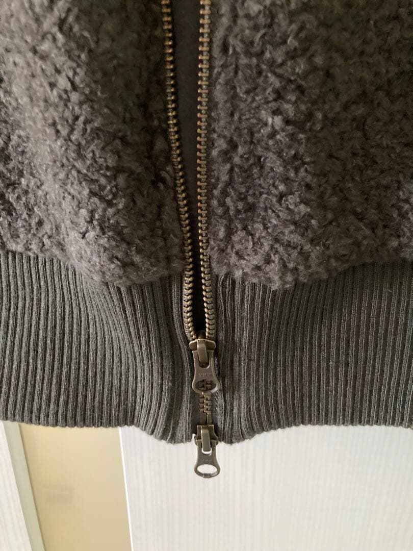 HUG O WaR⭐️ハグオーワー　フリースボアベスト グレー