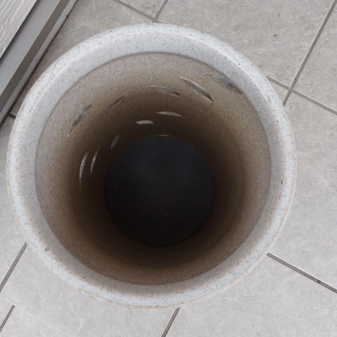 信楽焼 和風 おしゃれ 傘立て 陶器 かさたて インテリア 白唐草傘立て