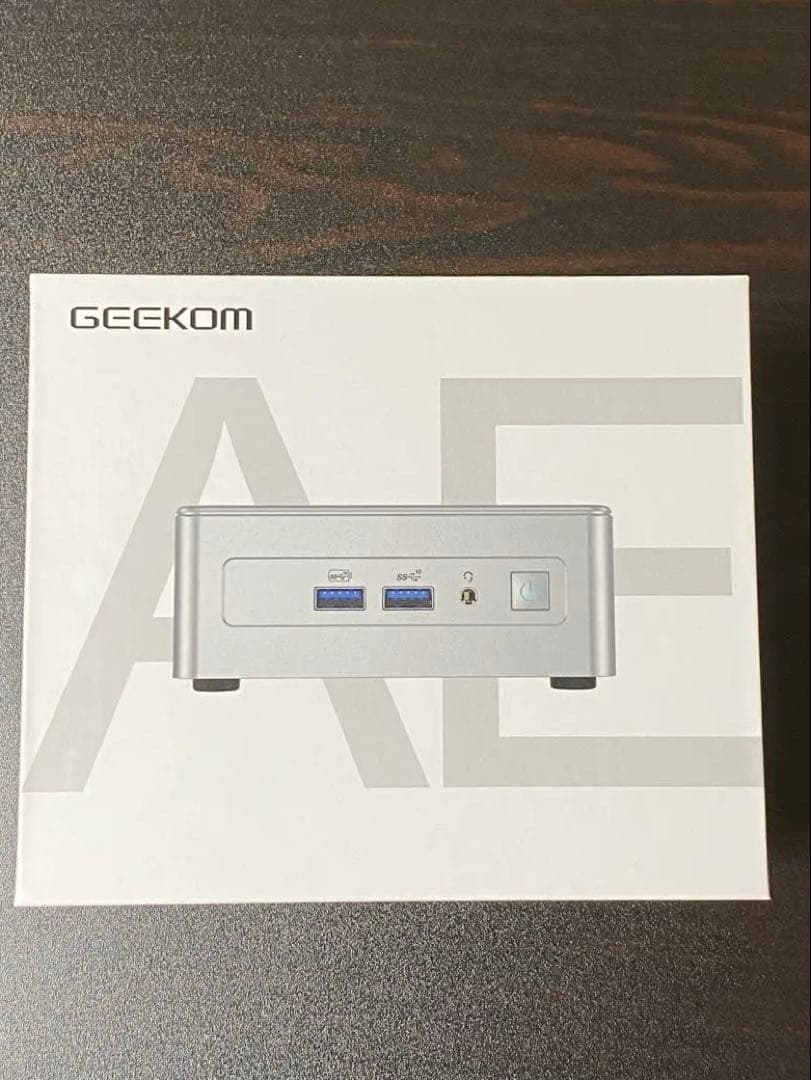 【新品同様品】GEEKOM AE7 Ryzen9 7940HS ミニPC