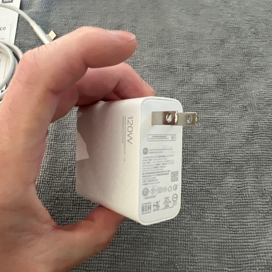 POCO F4 GT ナイトシルバー 8GB/128GB 中古