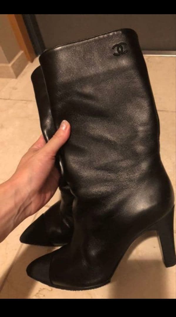 Minmin プロフィール必読　ブーツ 黒CHANEL　シャネル　36