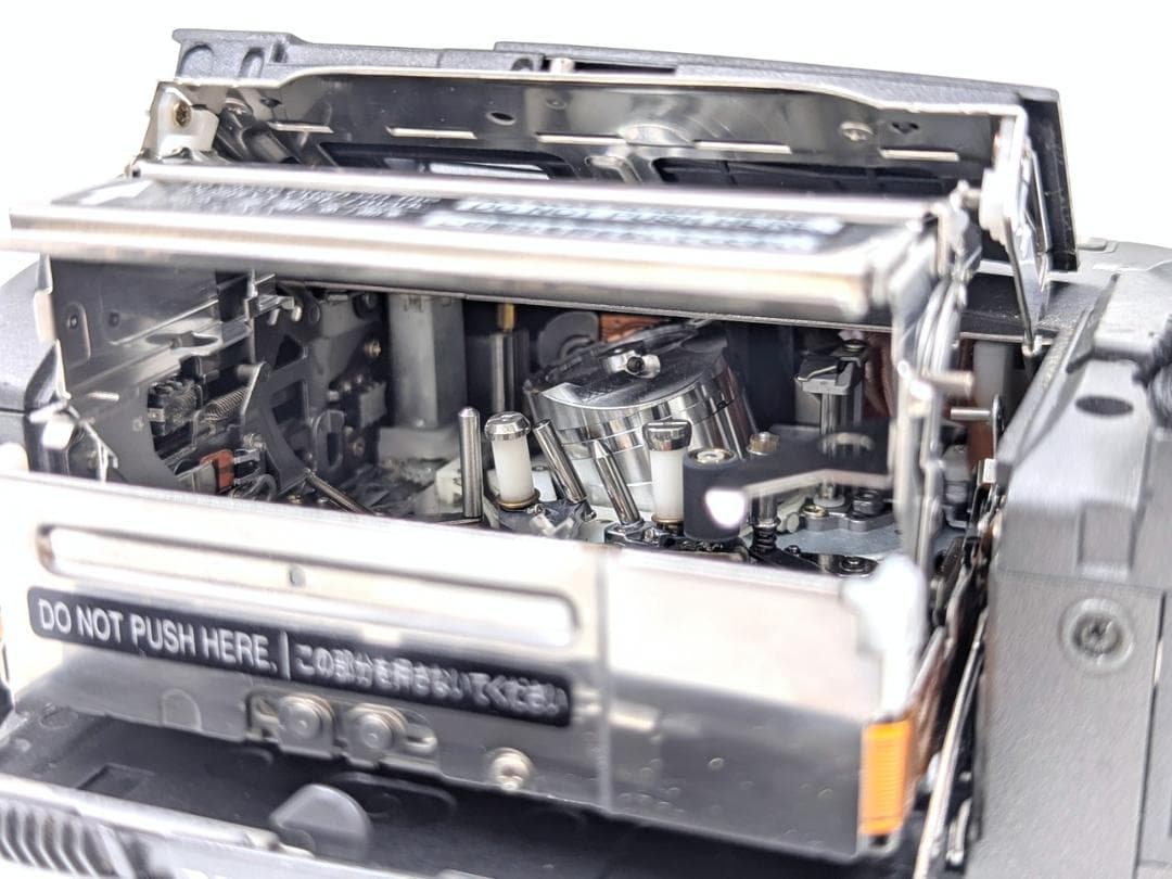 miniDVのダビングに！Panasonicビデオカメラ NV-MX2000 1