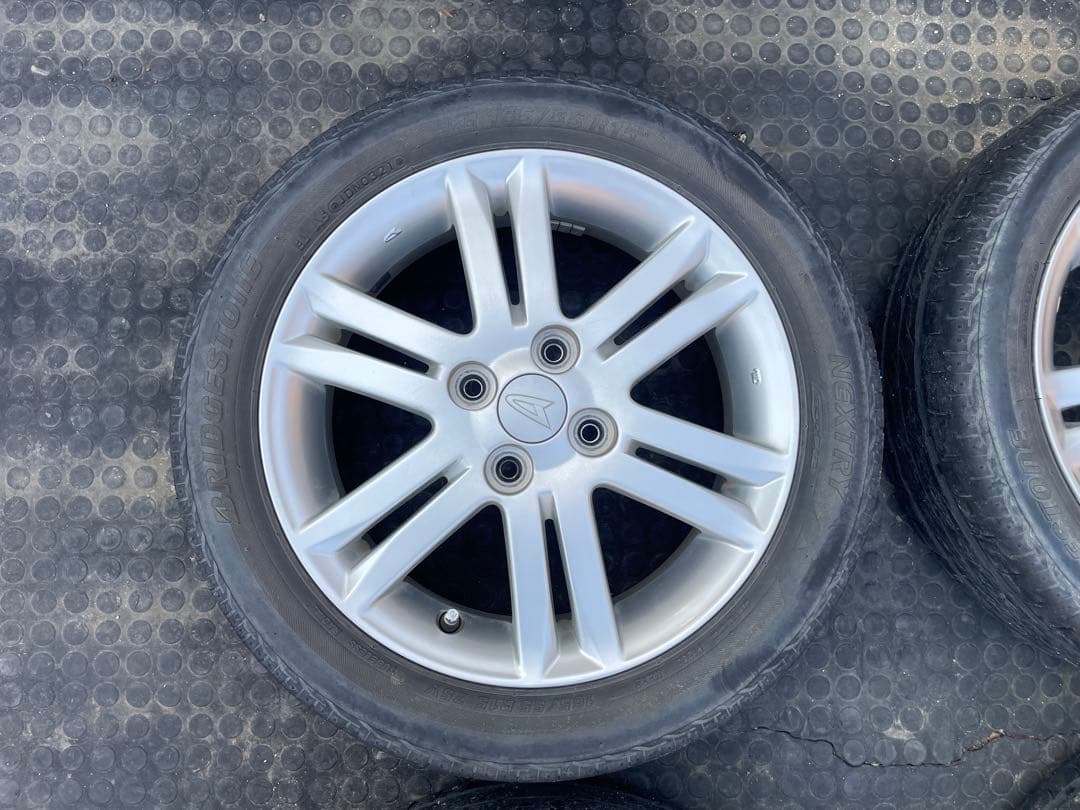 タントカスタム　純正アルミホイール　15インチ