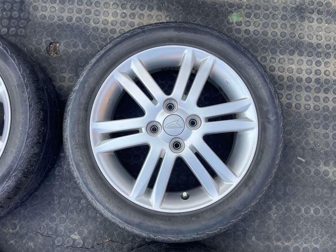 タントカスタム　純正アルミホイール　15インチ