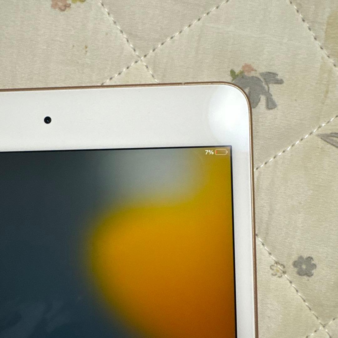 iPad mini(第5世代) 64GB ゴールド本体