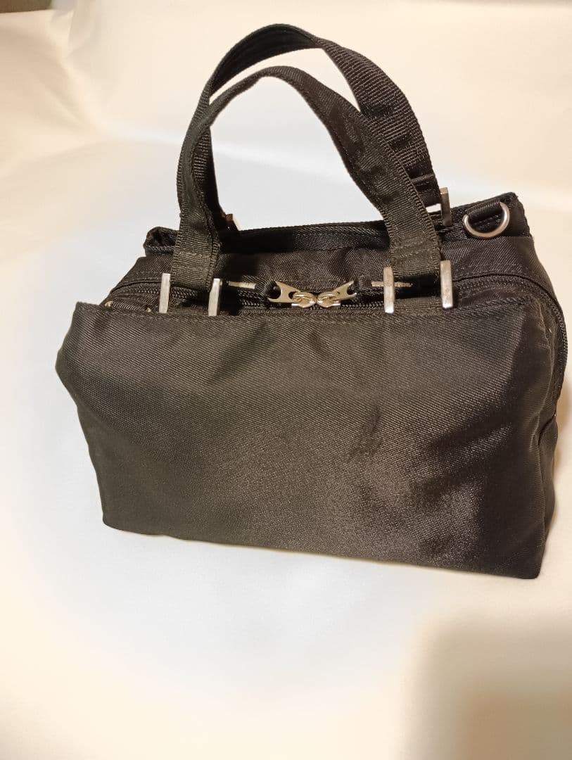 美品 Olympus ミラーレス一眼14-42mm バッグ・予備バッテリー付