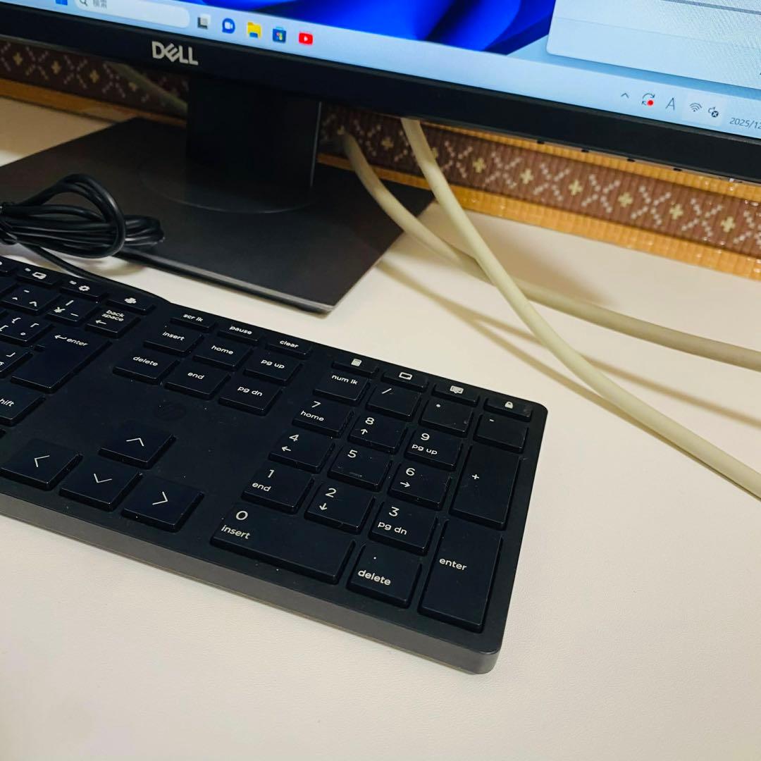 Y983 富士通デスクトップ i7メモリ16G 2TB大容量 Windows11