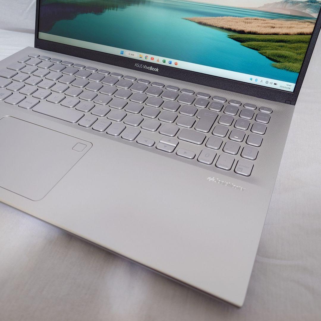 初期設定済：ASUS Win11ノート SSD512GB＋HDDメモリ12GB