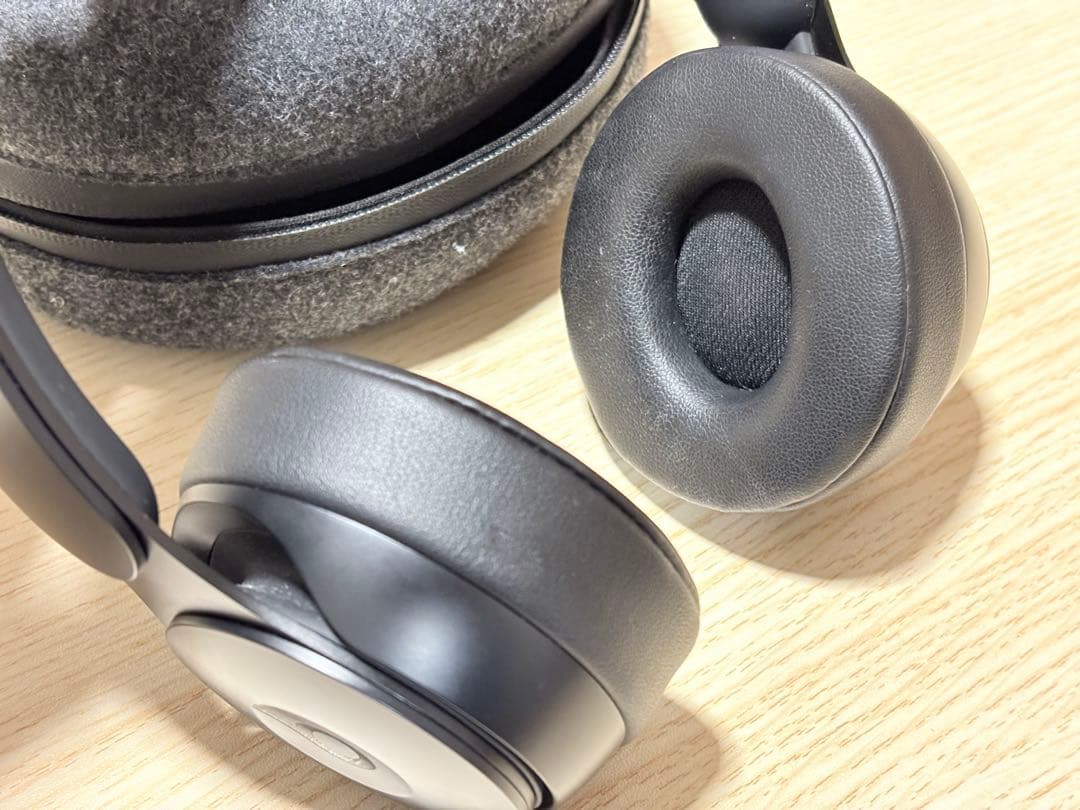 Beats Solo Pro ワイヤレスノイズキャンセリングヘッドホン