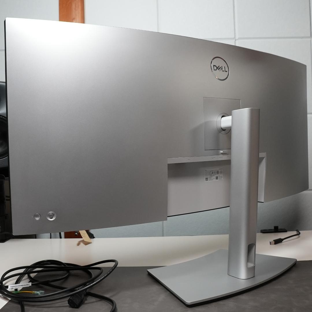 ディスプレイ・モニター本体 Dell U4021QW