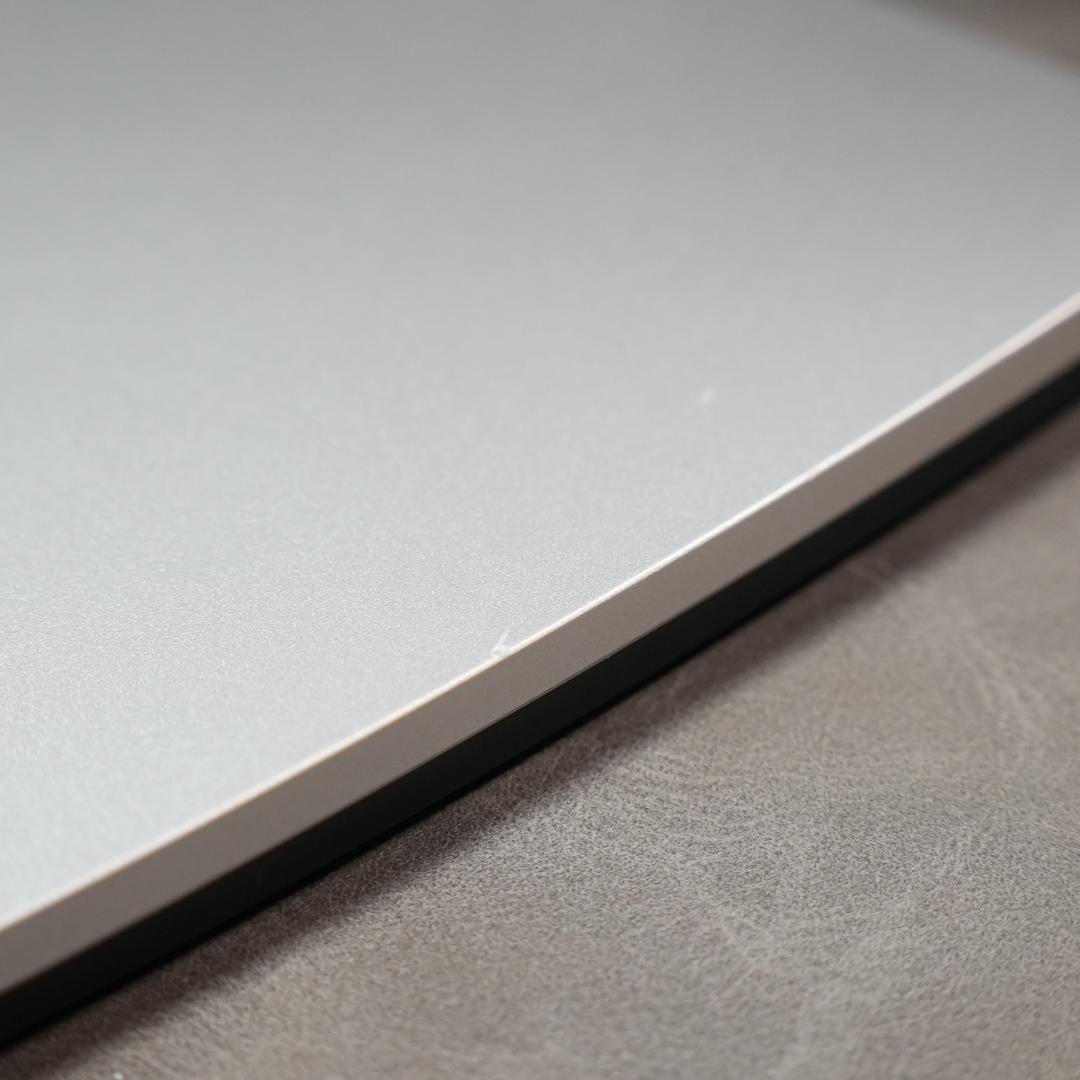 ディスプレイ・モニター本体 Dell U4021QW