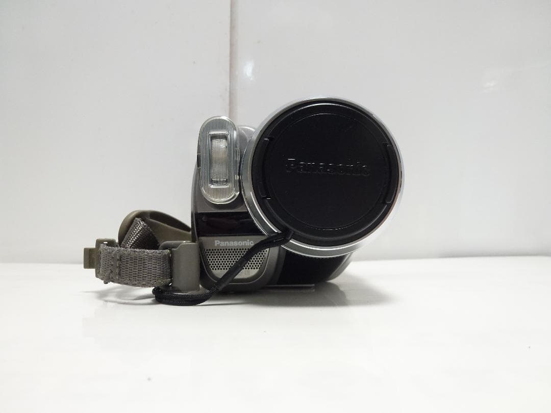 大人気　動作品　Mini DV　パナソニックビデオカメラ　NV-GS250