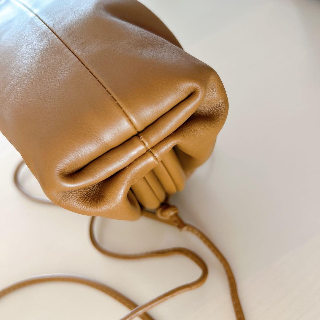 極美品　ボッテガ ヴェネタ　BOTTEGA VENETA　ミニザポーチ