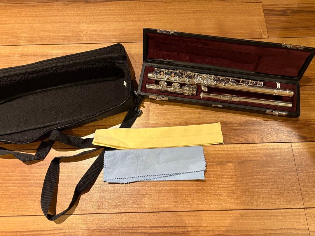 ほぼ未使用！　フルート♡ ケース付き！！