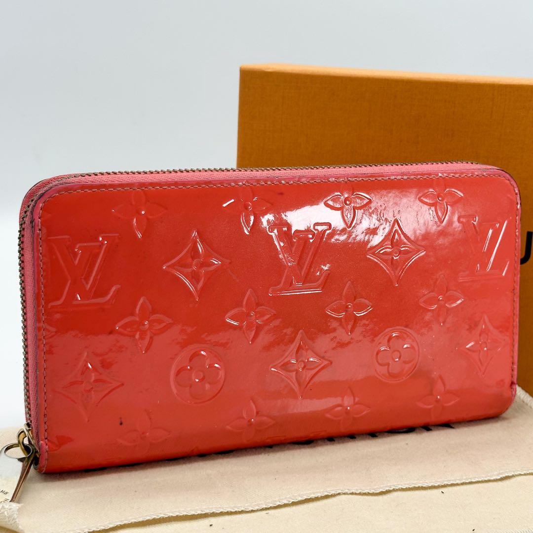 ルイヴィトン ジッピーウォレット ヴェルニ モノグラム　ラウンド 長財布
