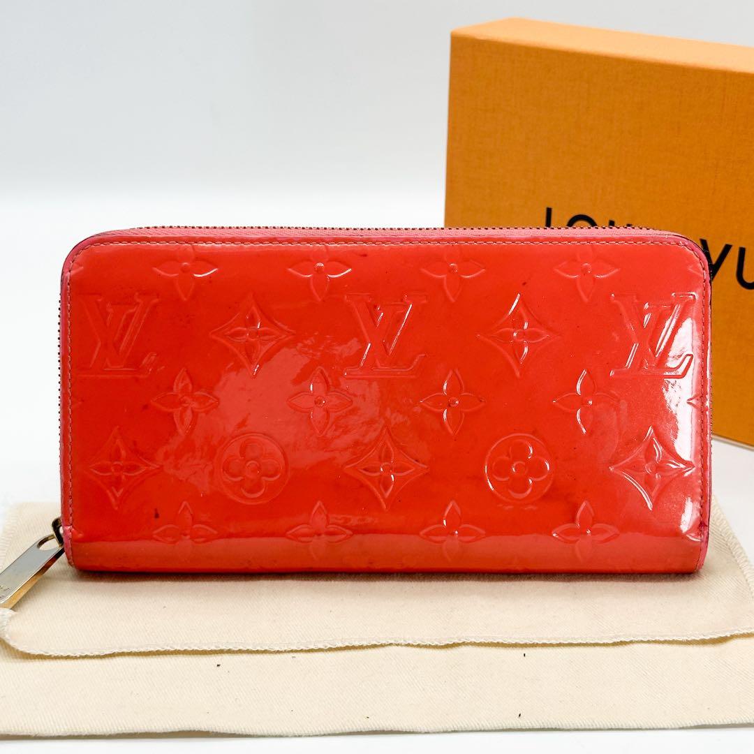 ルイヴィトン ジッピーウォレット ヴェルニ モノグラム　ラウンド 長財布