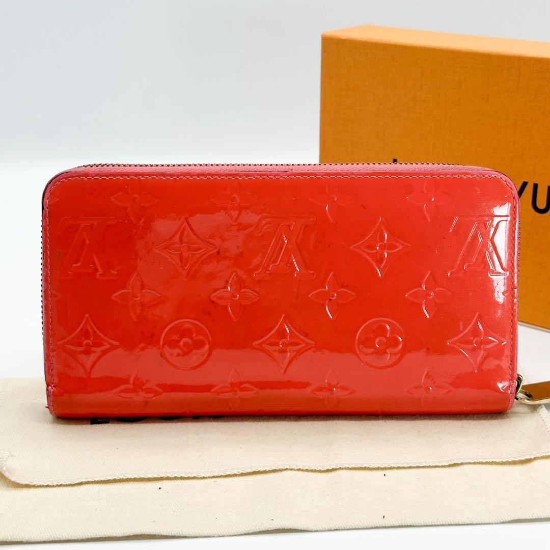 ルイヴィトン ジッピーウォレット ヴェルニ モノグラム　ラウンド 長財布
