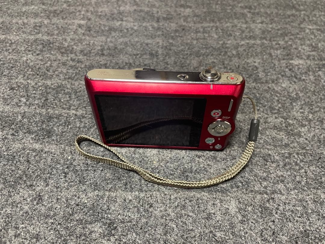 カシオデジタルカメラ　Exilim EX-ZS240