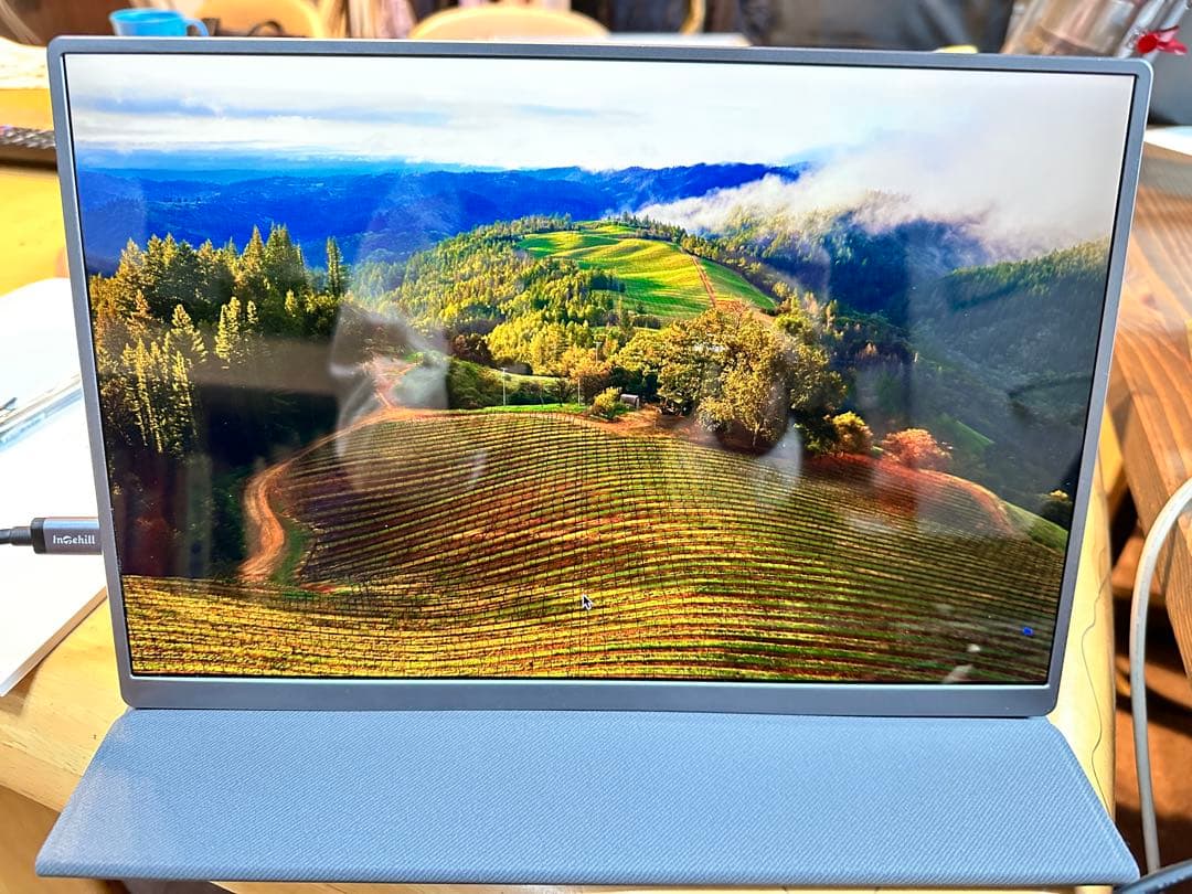 最終値引き‼️モバイルモニター 4k 13.4 インチ IGZOスクリーン