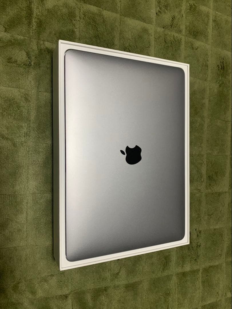 Apple MacBook シルバー