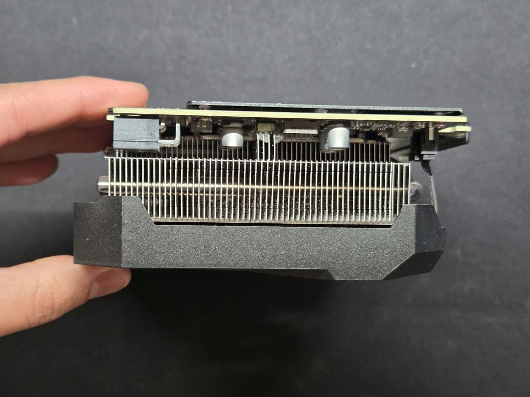 グラフィックボード・グラボ・ビデオカード ASUS RTX 3060 12GB