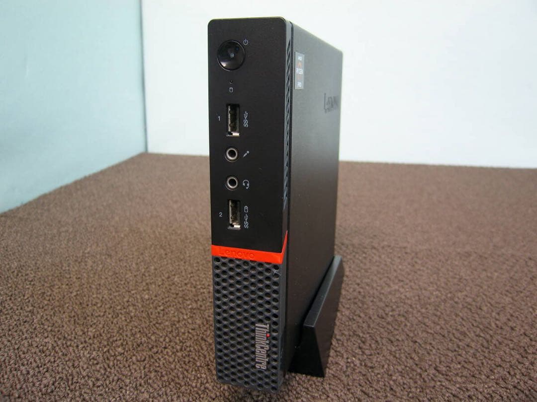 Lenovo ThinkCentre M715q ミニPC