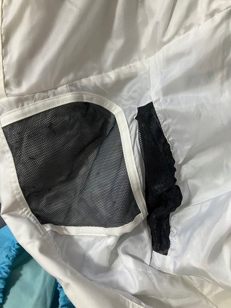 スノーボード・スキーウェア nima Mサイズ　ジャケットのみ　撥水加工済