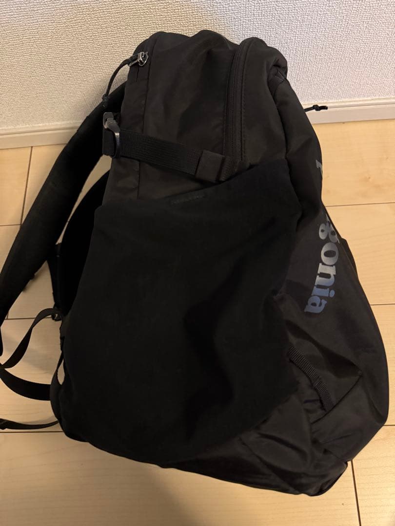 flowerパタゴニア レフュジオ・デイパック 26L